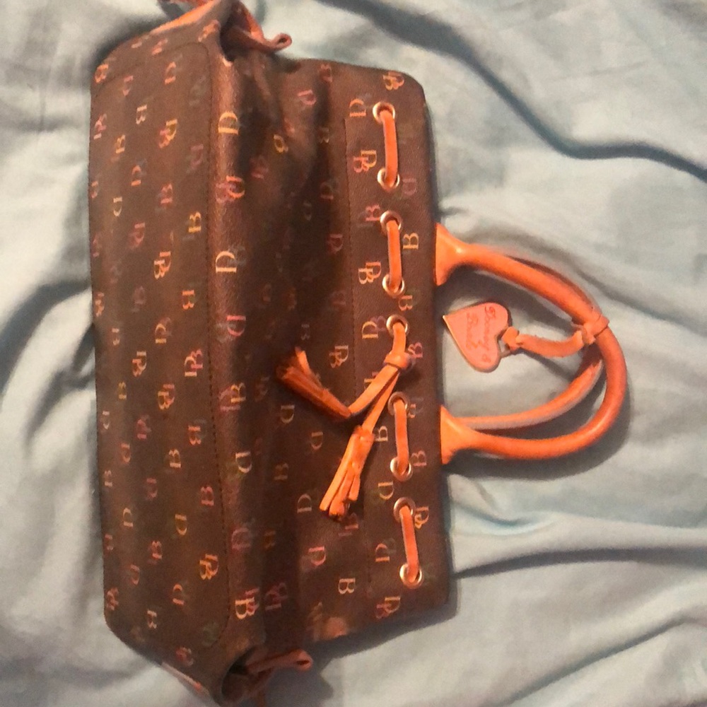 Dooney & Bourke Bag